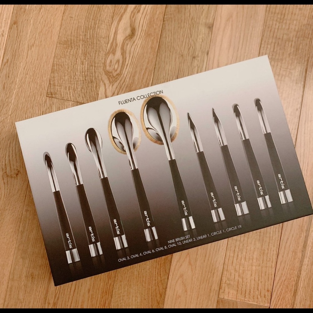 Artis Fluenta 9 piece brush set
